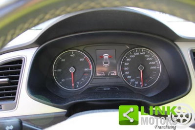 SEAT Leon 1.6 TDI 115 CV 5p. Business (16)