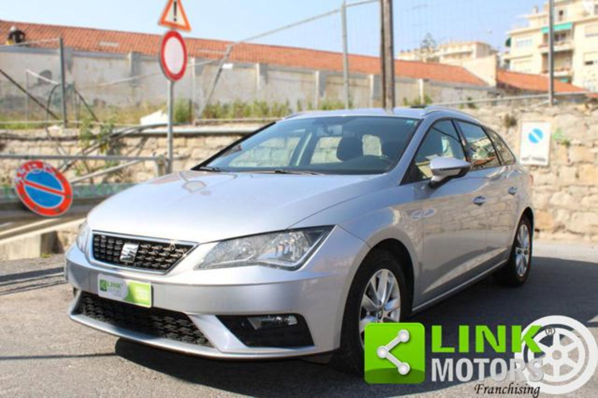 SEAT Leon 1.6 TDI 115 CV 5p. Business (18)