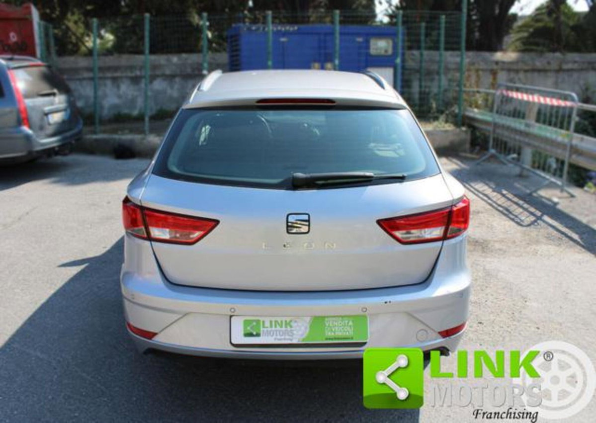 SEAT Leon 1.6 TDI 115 CV 5p. Business (8)
