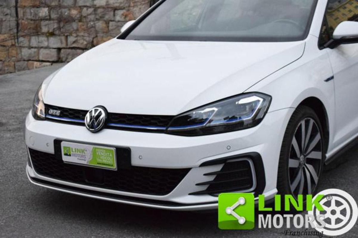 Volkswagen Golf GTE 1.4 TSI DSG 5p. Plug-In-Hybrid (2)