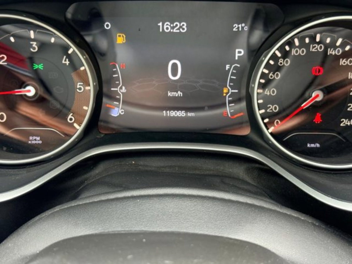 Jeep Compass 2.0 Multijet II 4WD Limited (12)