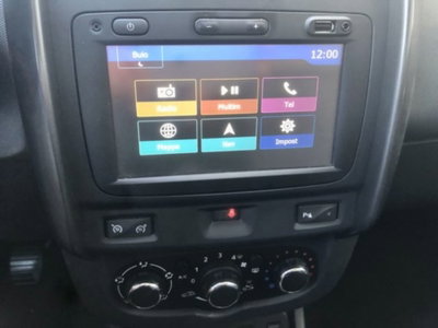 Dacia Duster 1.5 dCi 110CV 4x2 Prestige (11)