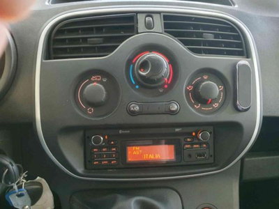 Renault Kangoo Blue dCi 115CV Express Maxi Combi Ice Plus (10)