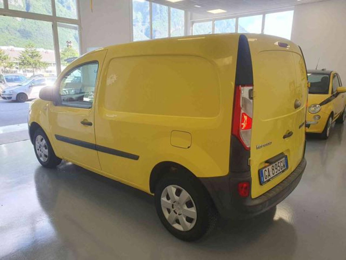 Renault Kangoo Blue dCi 115CV Express Maxi Combi Ice Plus (4)