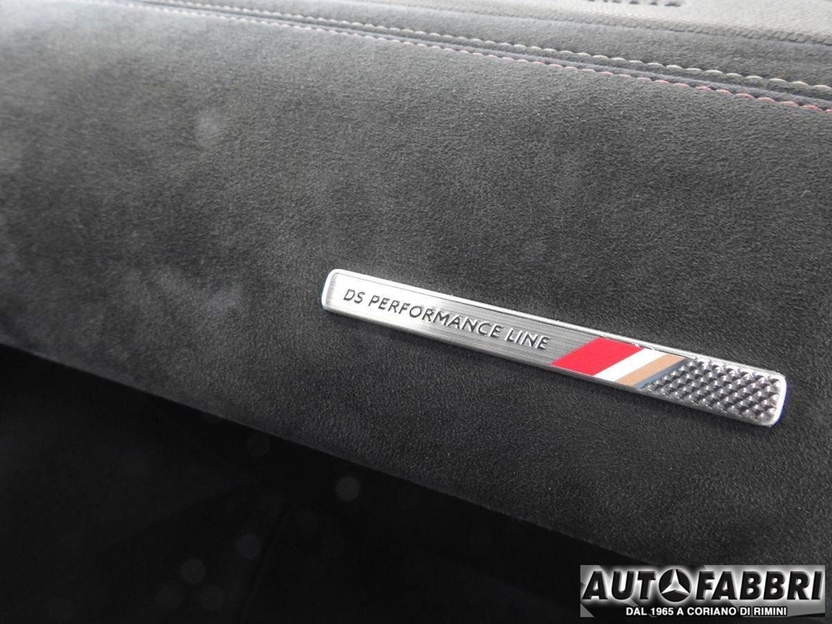 Ds DS 3 DS 3 Crossback PureTech 100 Toits de Paris (15)