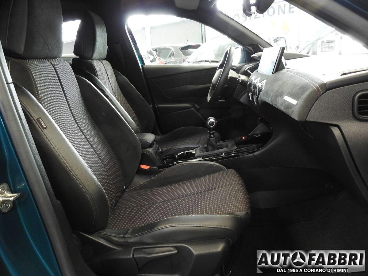 Ds DS 3 DS 3 Crossback PureTech 100 Toits de Paris (16)
