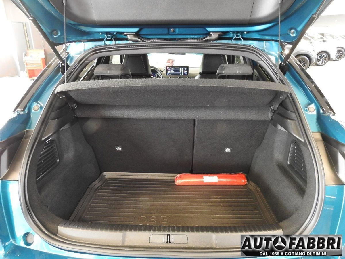 Ds DS 3 DS 3 Crossback PureTech 100 Toits de Paris (18)