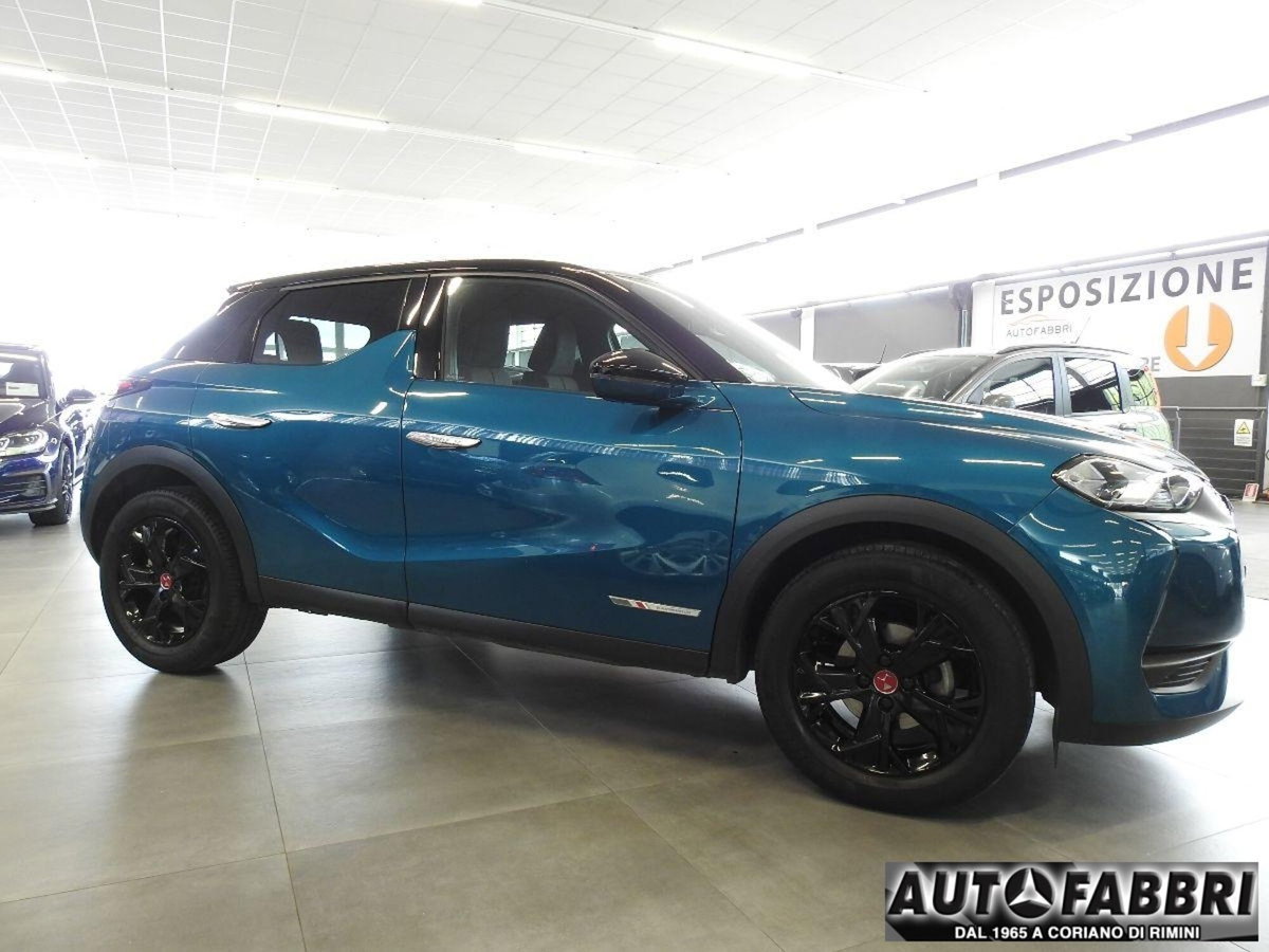 Ds DS 3 DS 3 Crossback PureTech 100 Toits de Paris (2)