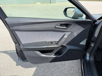 SEAT Leon ST Sportstourer 2.0 tdi Style 116cv (8)