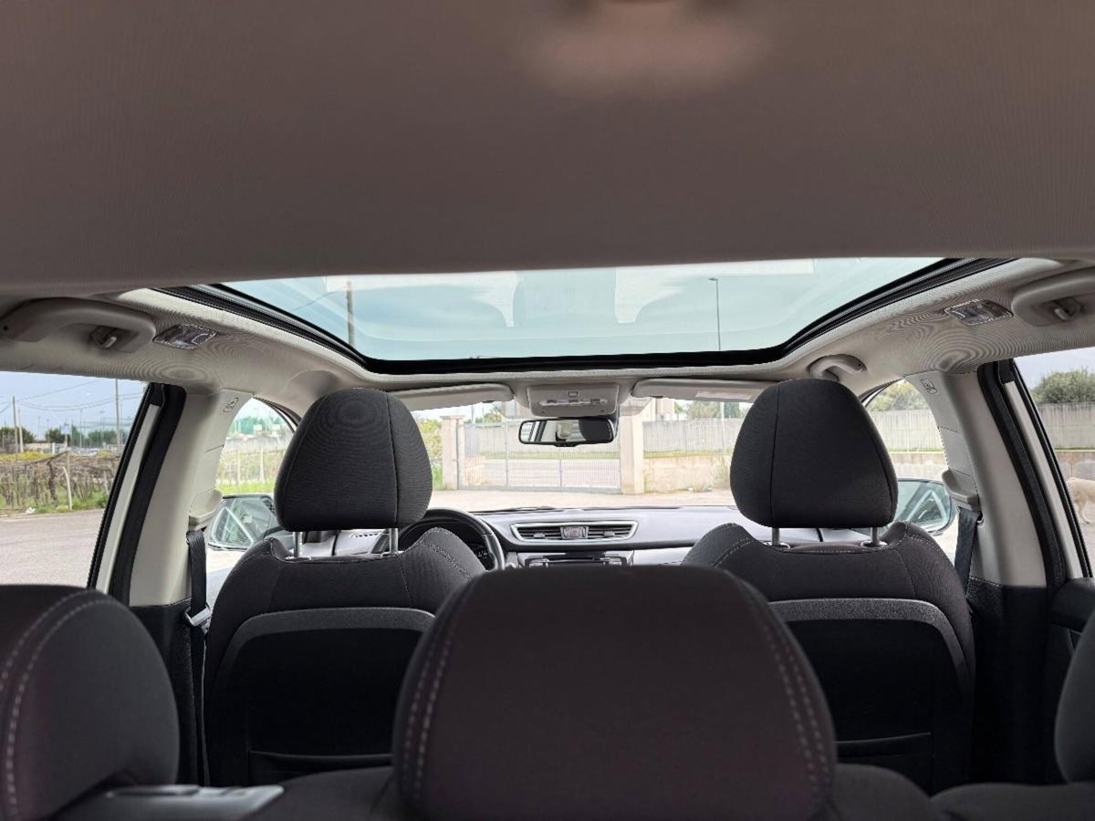 Nissan Qashqai 1.5 dCi 115 CV N-Connecta (13)