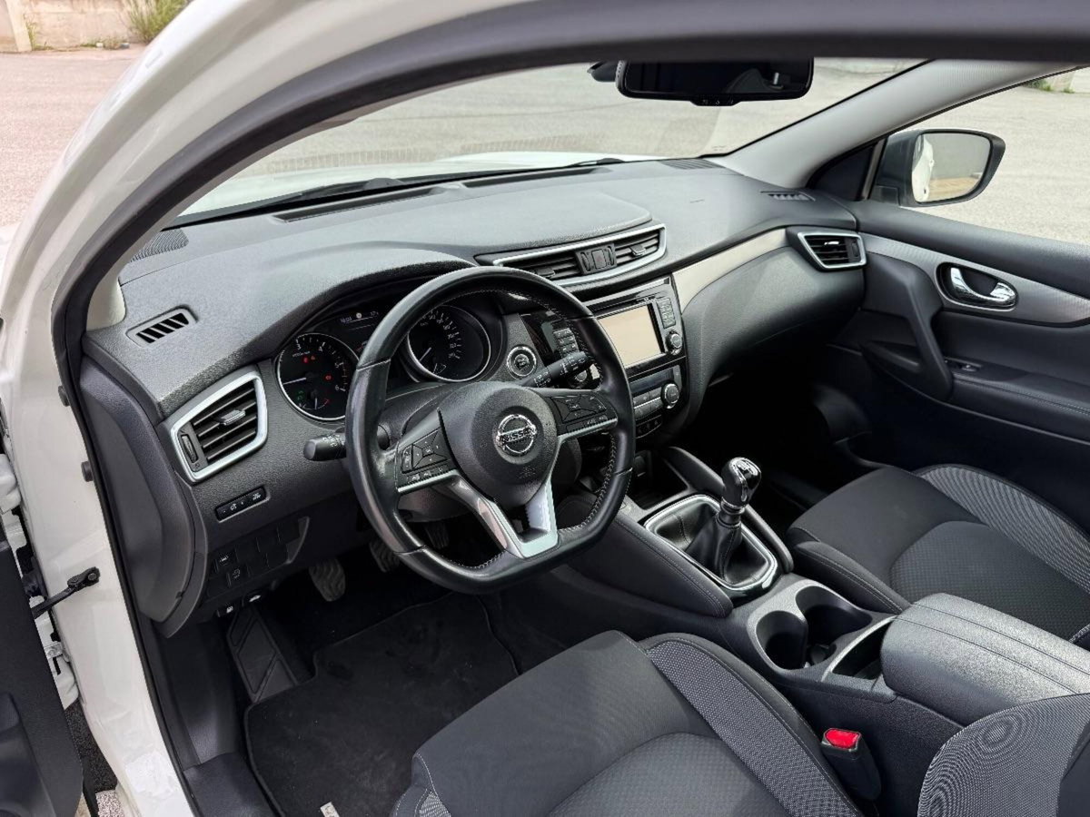 Nissan Qashqai 1.5 dCi 115 CV N-Connecta (8)