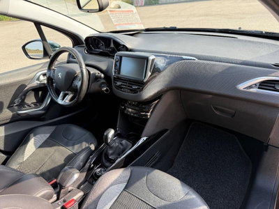 Peugeot 2008 e-HDi 92 CV Stop&Start ETG6 Allure (12)