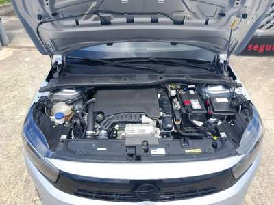 Opel Corsa 1.2 5 porte (17)