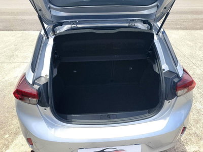 Opel Corsa 1.2 5 porte (18)