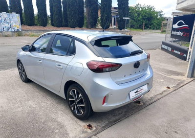Opel Corsa 1.2 5 porte (4)