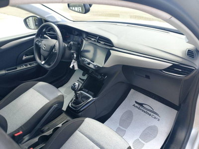 Opel Corsa 1.2 5 porte (7)