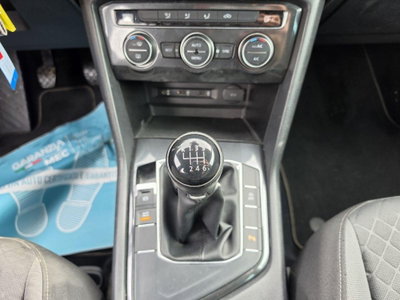 Volkswagen Tiguan 1.6 TDI SCR Business BlueMotion Technology (11)
