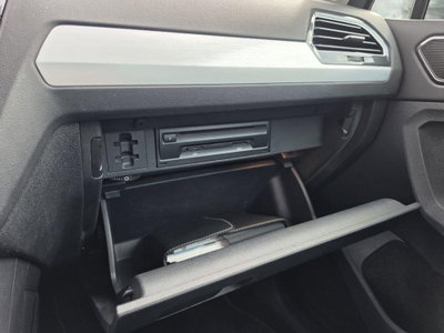 Volkswagen Tiguan 1.6 TDI SCR Business BlueMotion Technology (18)