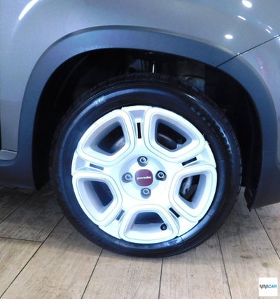 Fiat Panda 1.0 FireFly S&S Hybrid City Cross (5)