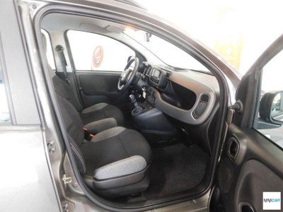 Fiat Panda 1.0 FireFly S&S Hybrid City Cross (6)