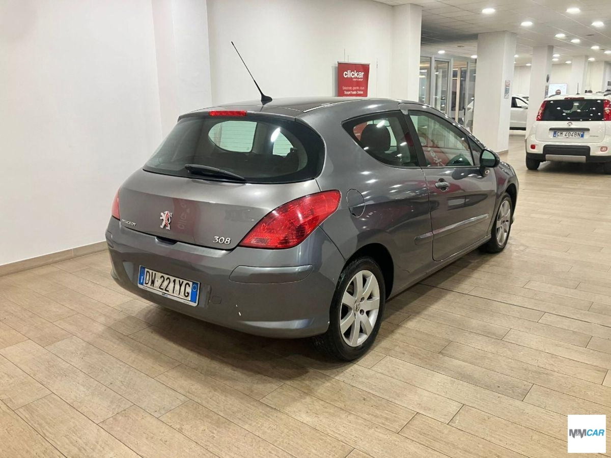 Peugeot 308 1.6 HDi 110CV 3p. Tecno 2-Tronic (4)