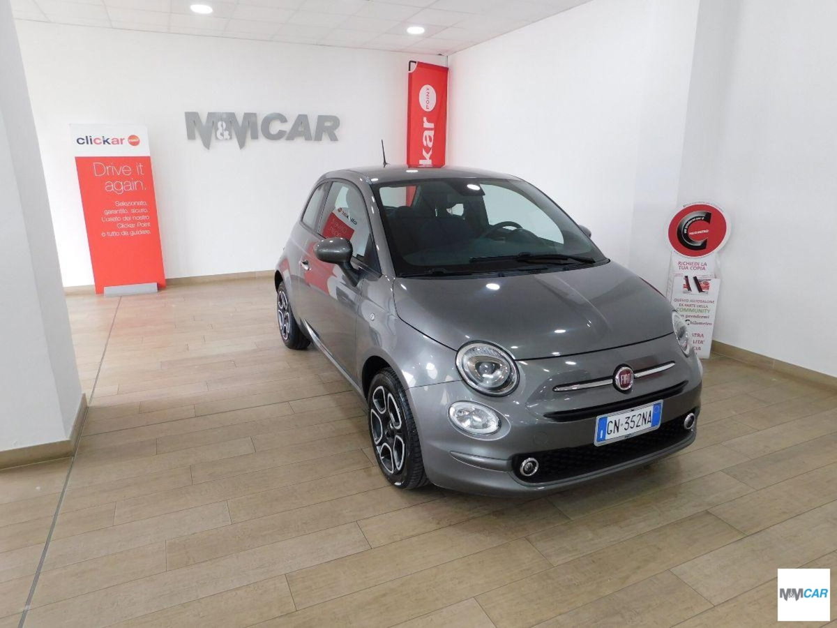 Fiat 500 1.0 Hybrid Red