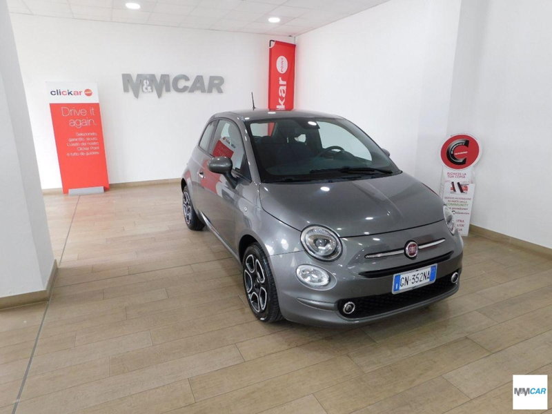 Fiat 500 1.0 Hybrid Red