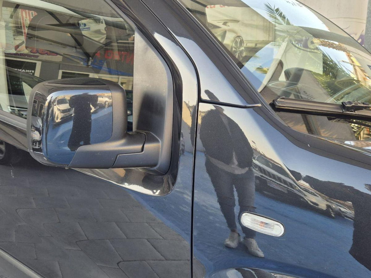 Fiat Qubo 1.3 MJT 95 CV Lounge (14)