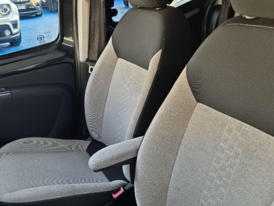Fiat Qubo 1.3 MJT 95 CV Lounge (19)