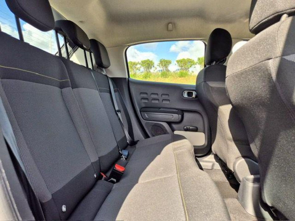 Citroen C3 PureTech 110 S&S Shine (11)