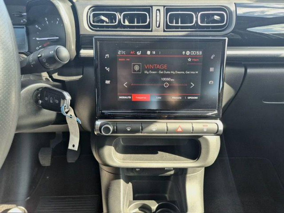 Citroen C3 PureTech 110 S&S Shine (12)