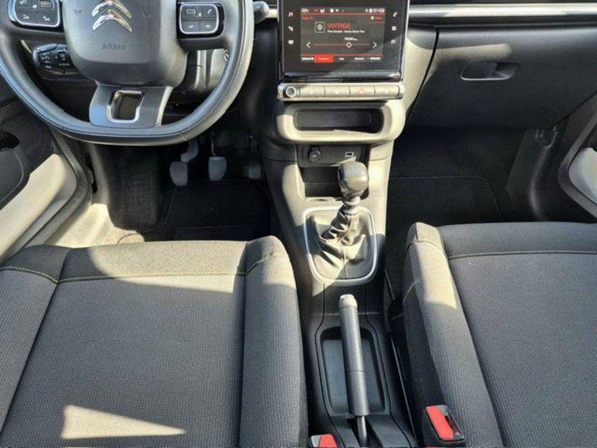 Citroen C3 PureTech 110 S&S Shine (16)