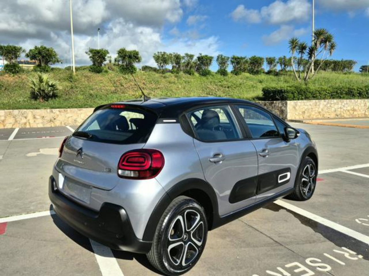 Citroen C3 PureTech 110 S&S Shine (6)