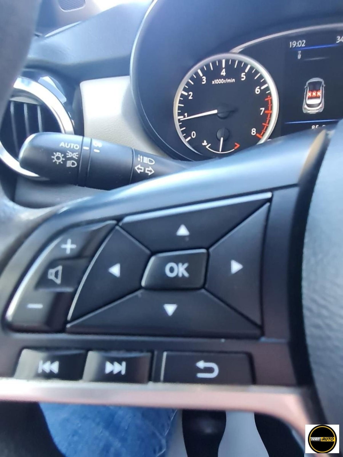 Nissan Micra IG-T 90 GPL 5 porte Start (17)