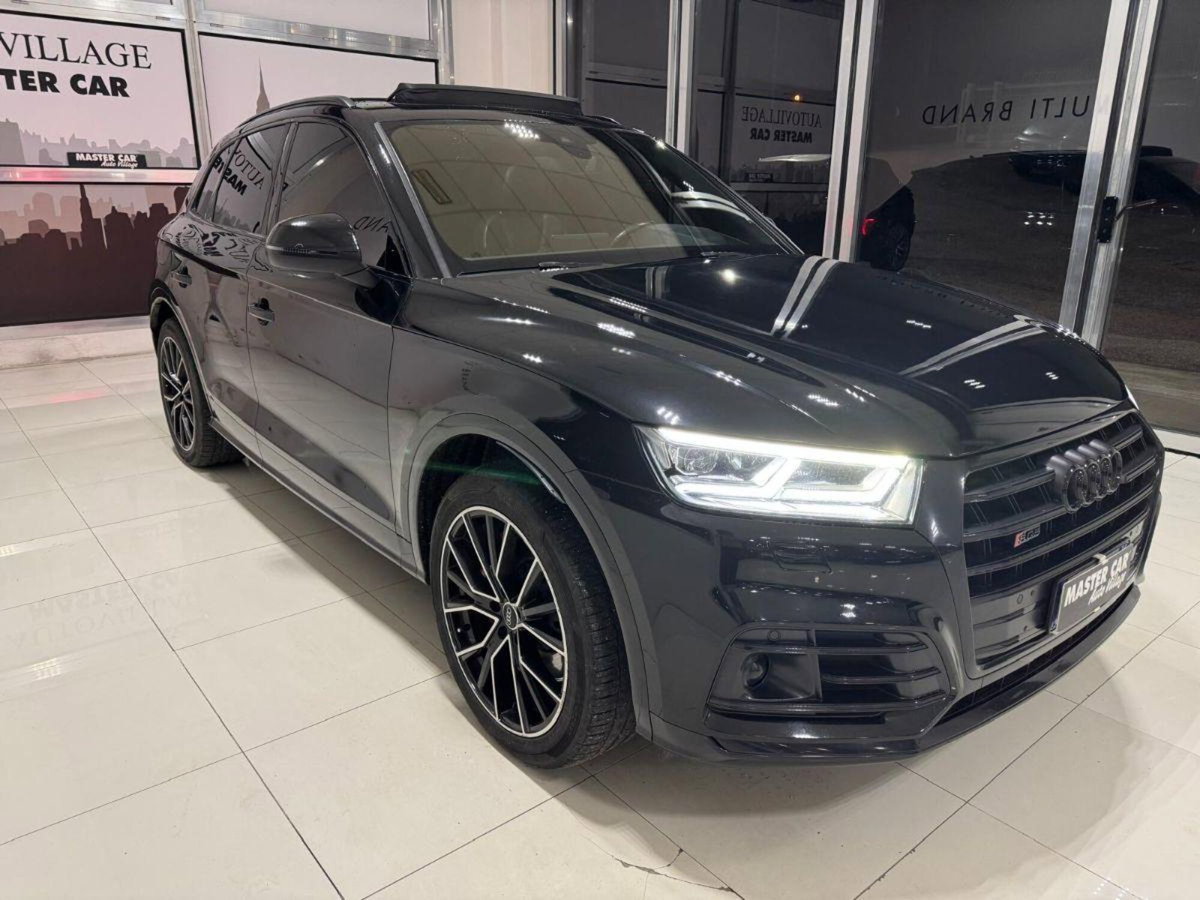 Audi SQ5 TDI quattro tiptronic (3)