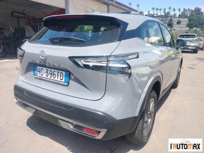 Nissan Qashqai 1.3 mhev Acenta 2wd 140cv (4)