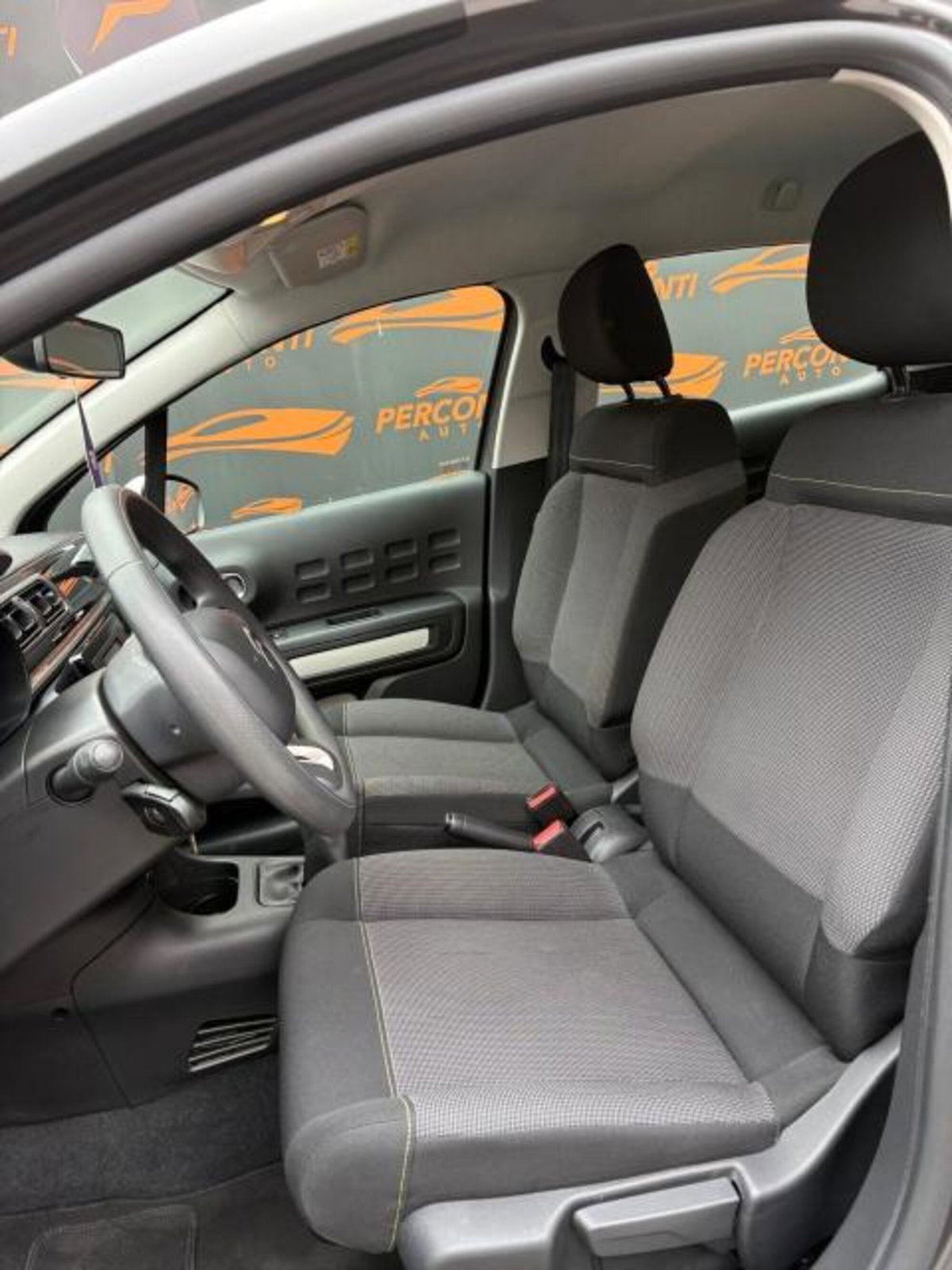 Citroen C3 PureTech 82 S&S Elle (6)