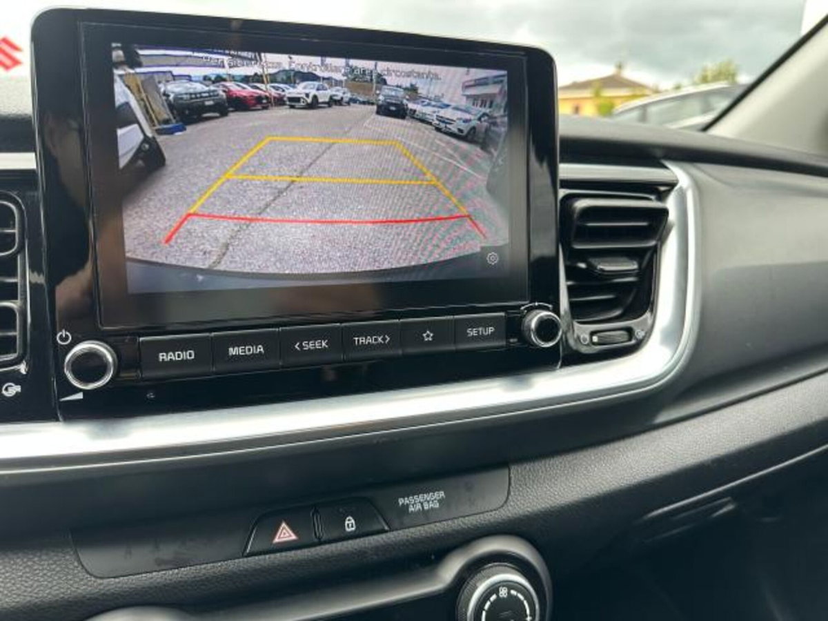 Kia Stonic 1.0 T-GDi 120 CV Style (15)