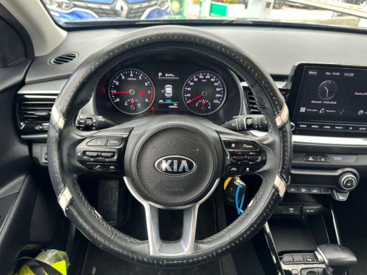 Kia Stonic 1.0 T-GDi 120 CV Style (5)