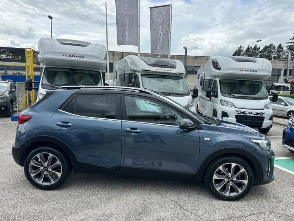 Kia Stonic 1.0 T-GDi 120 CV Style (9)