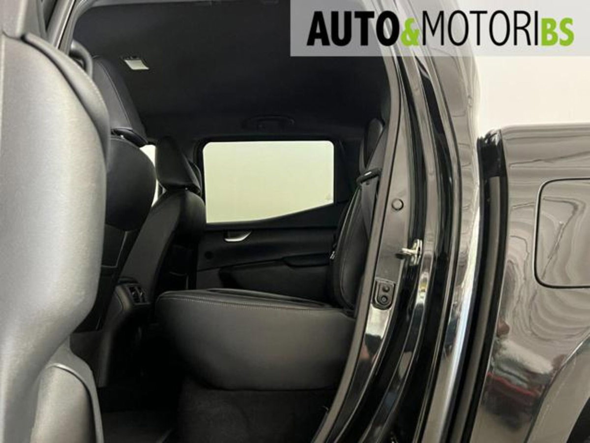 Mercedes-Benz Classe X Pick-up 350 d 4Matic Power (16)