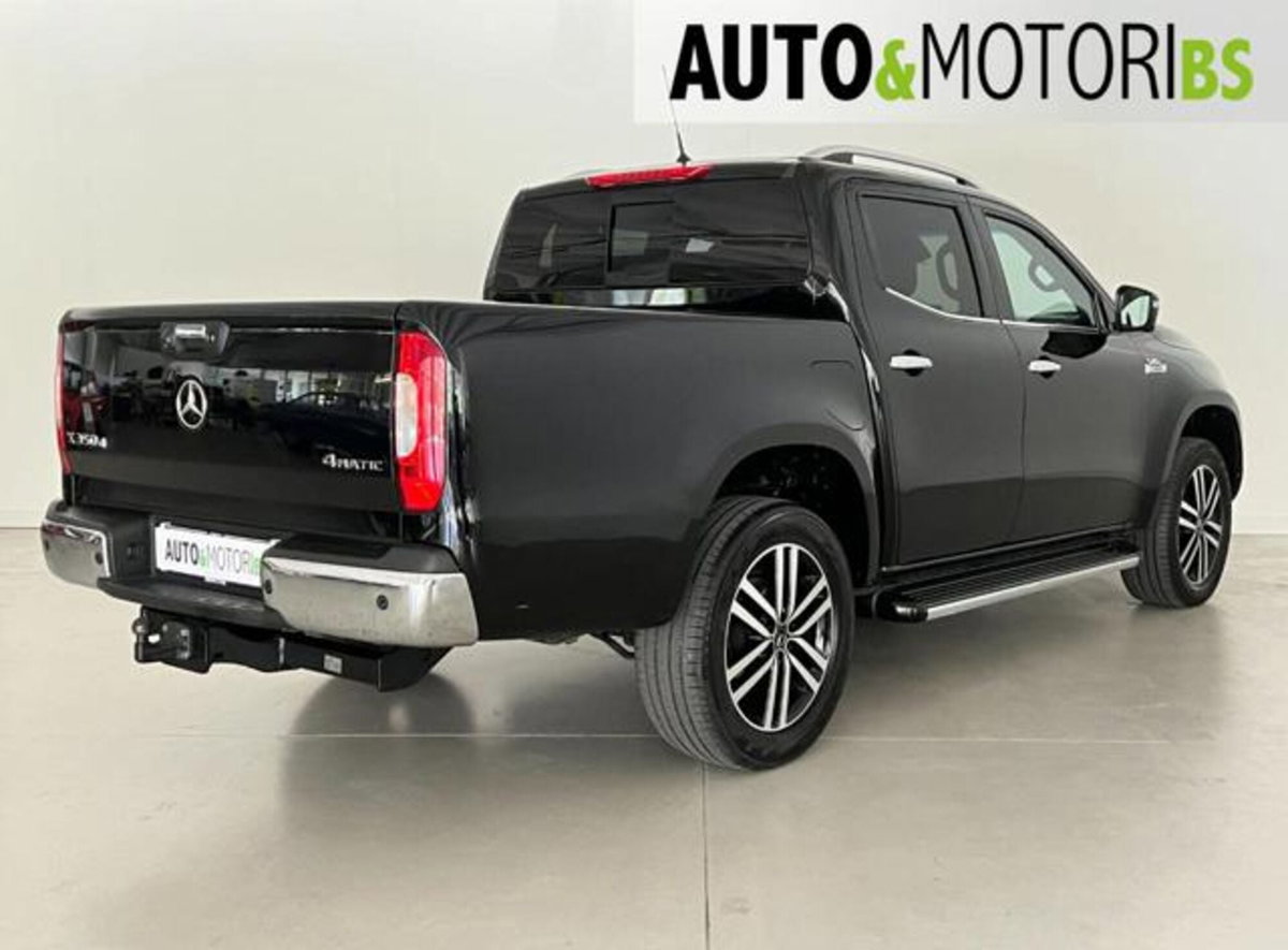 Mercedes-Benz Classe X Pick-up 350 d 4Matic Power (4)