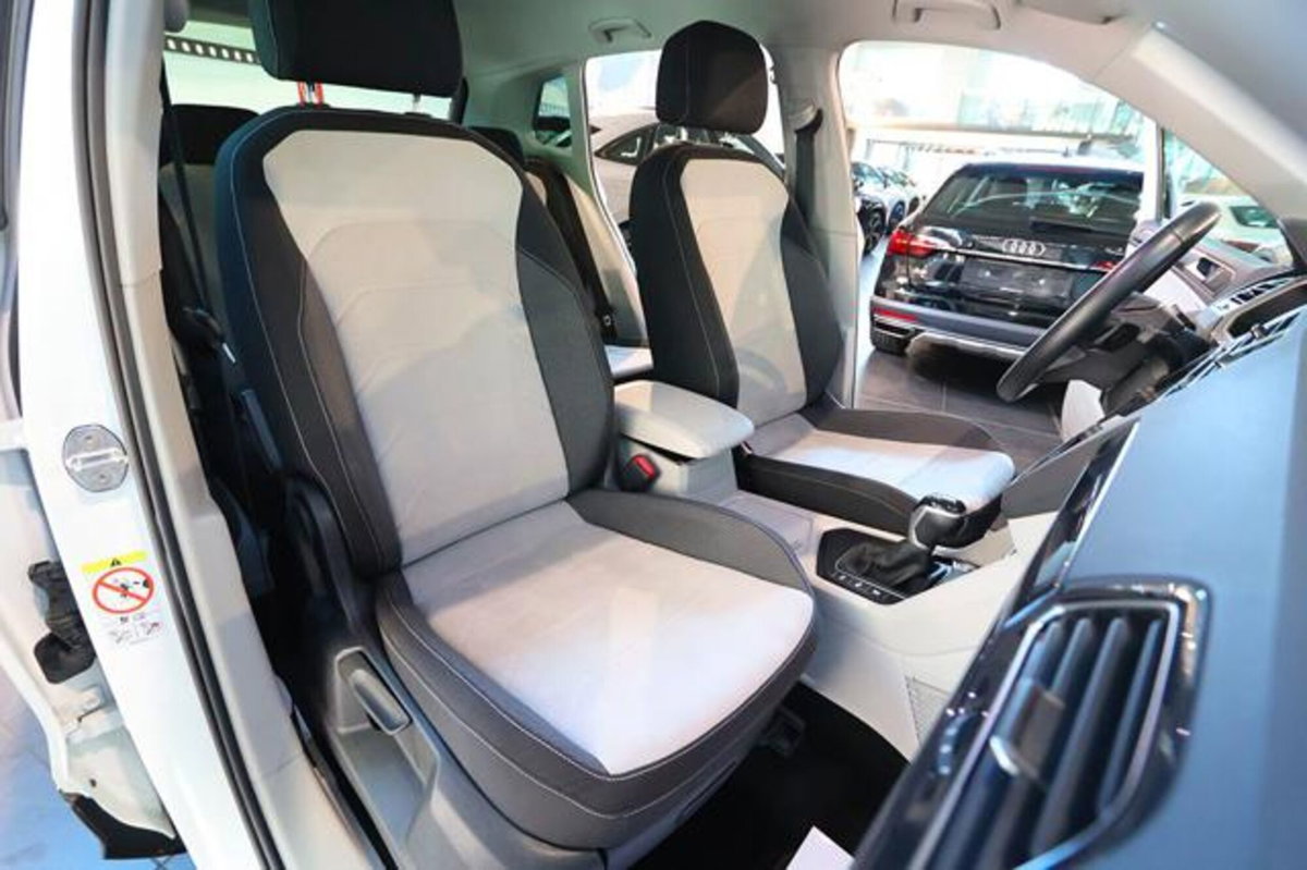 Volkswagen Tiguan 2.0 TDI 150 CV SCR DSG 4MOTION Elegance (17)