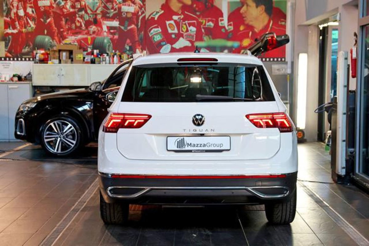 Volkswagen Tiguan 2.0 TDI 150 CV SCR DSG 4MOTION Elegance (4)