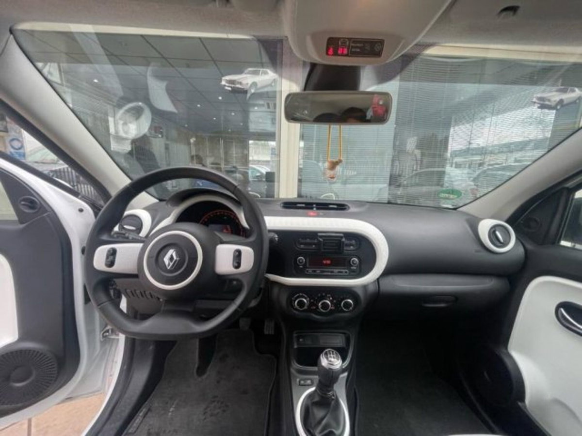 Renault Twingo 1.0 SCe Wave (11)
