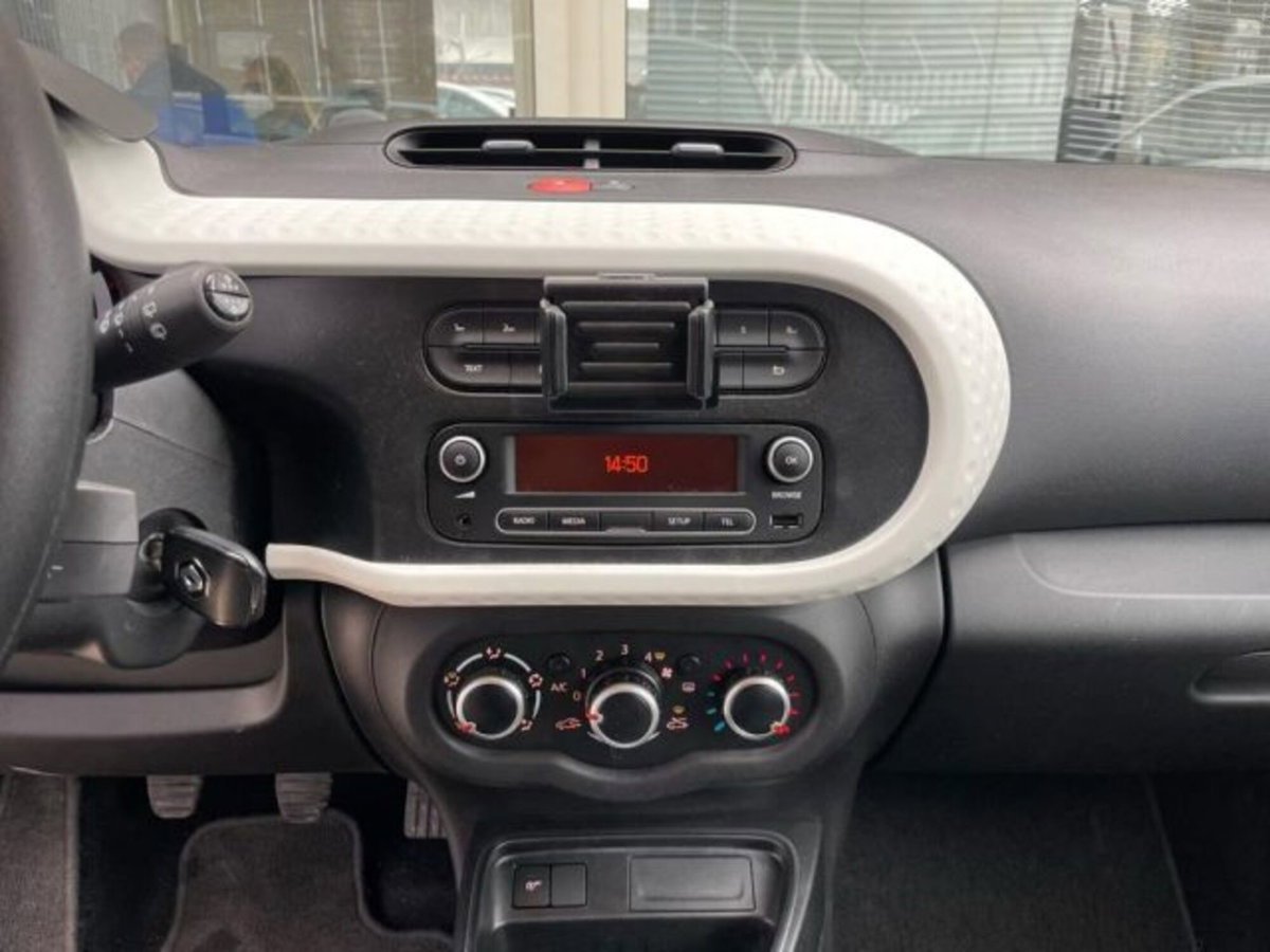 Renault Twingo 1.0 SCe Wave (13)