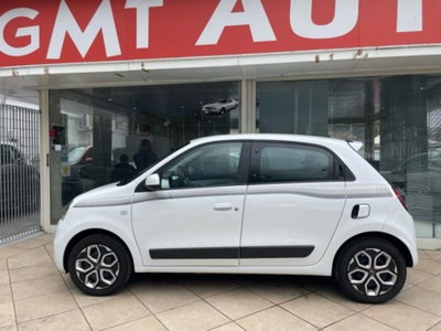 Renault Twingo 1.0 SCe Wave (2)