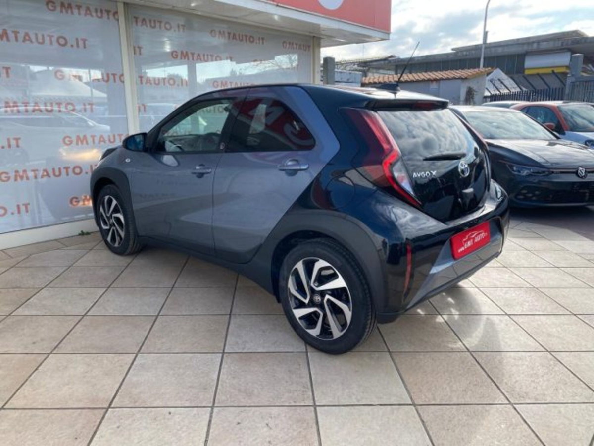Toyota Aygo X 1.0 Trend 72cv (2)