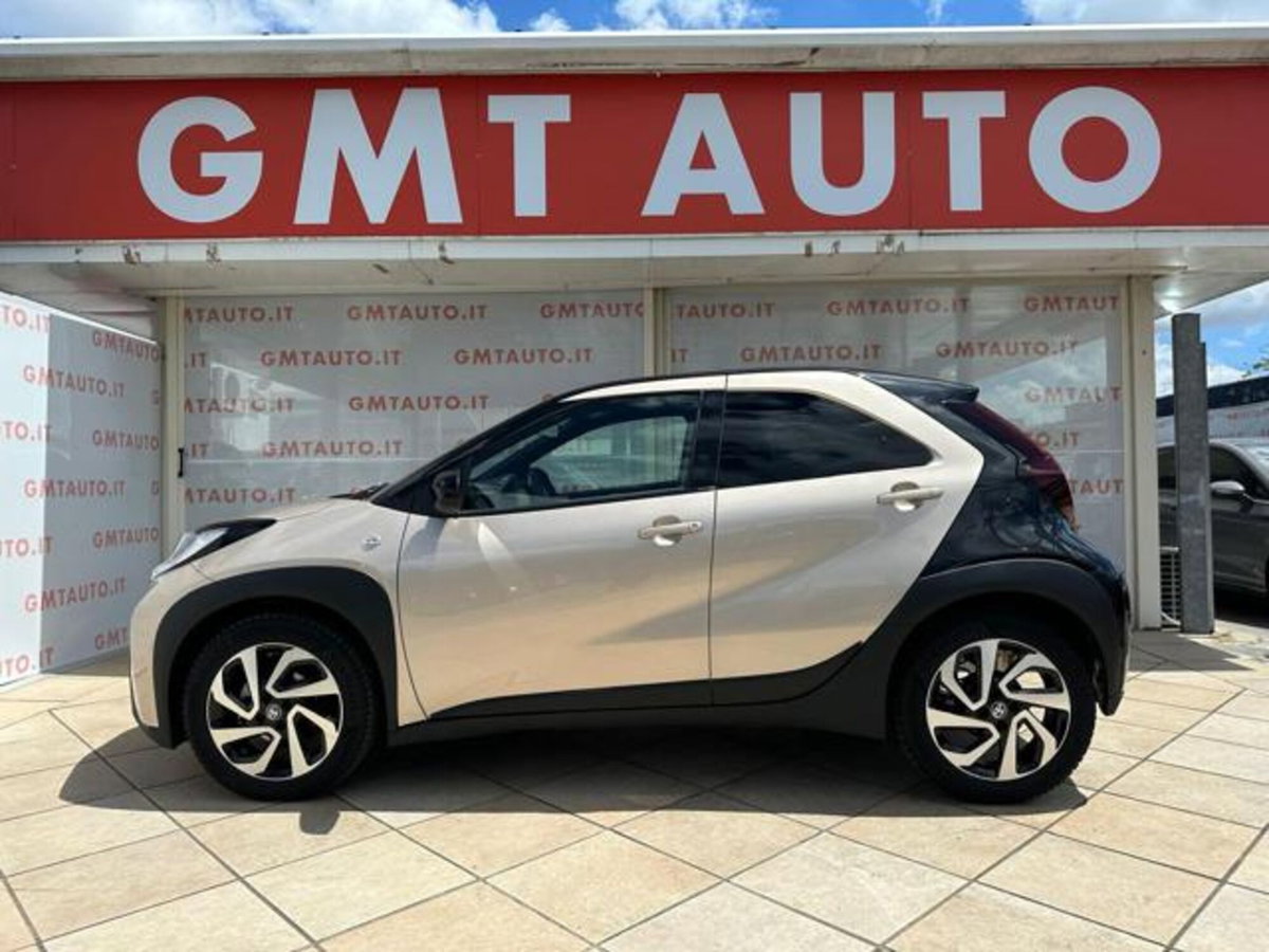 Toyota Aygo X 1.0 Trend 72cv (2)