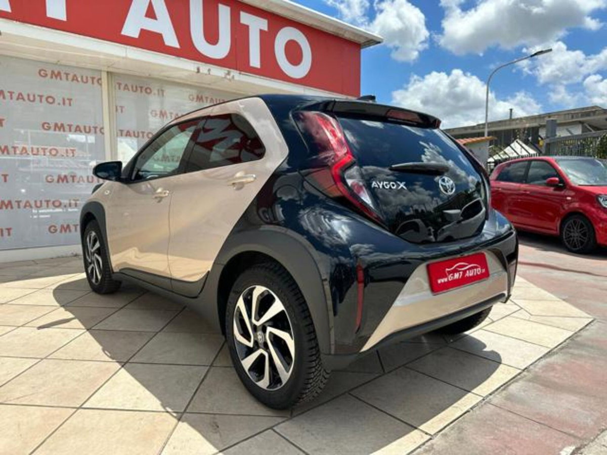 Toyota Aygo X 1.0 Trend 72cv (4)